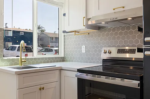 4162 Arizona St #10 Photo 1