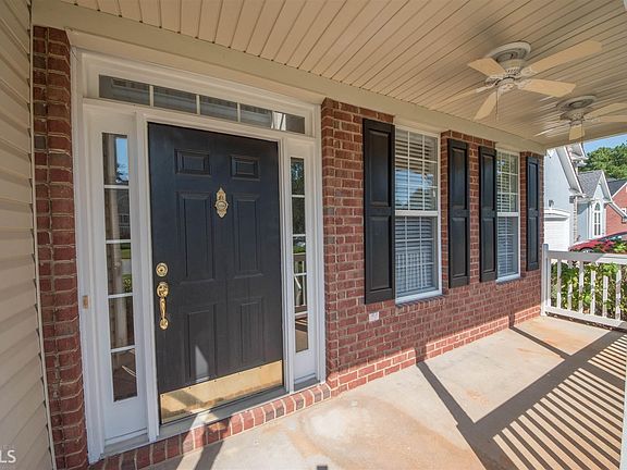 5th image of 509 Dunella Ln