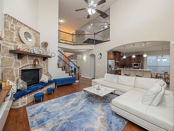 2nd image of 13032 Preserve Ln