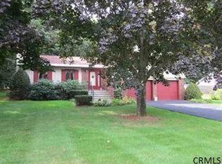 42 Helen Dr, Queensbury, NY 12804