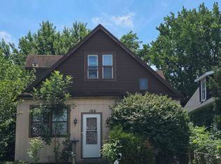 106 W Pine St, Springfield, IL 62704