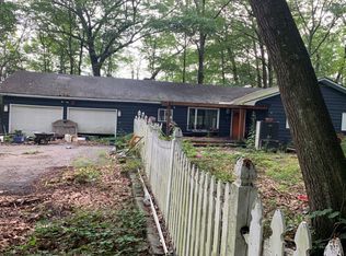 10 Bryant Ct, Bellows Falls, VT 05101