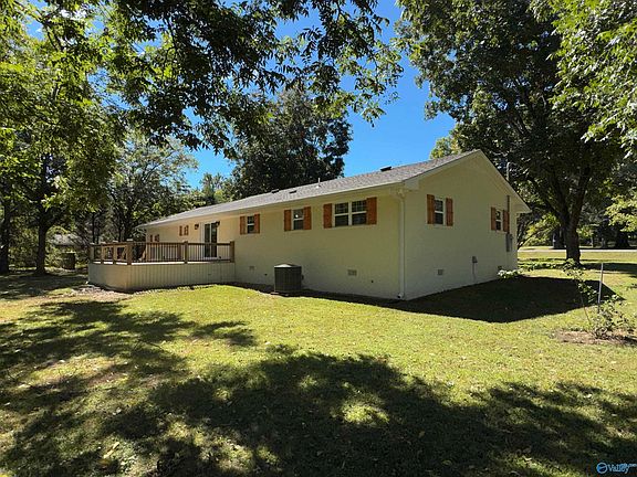5th image of 1094 Porter Rd