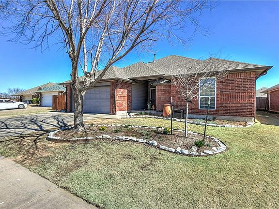 2nd image of 14312 Sylena Way