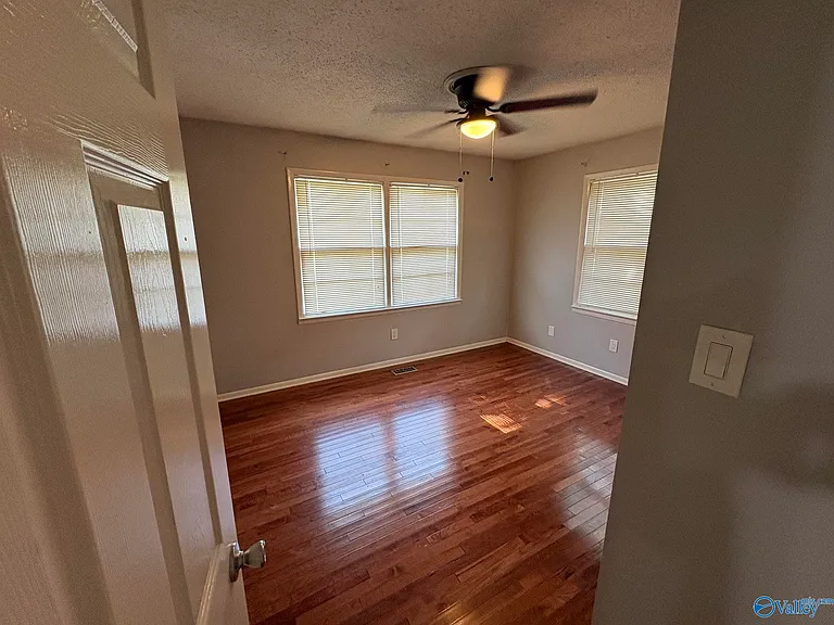 125 Meadow Dr — Photo 7