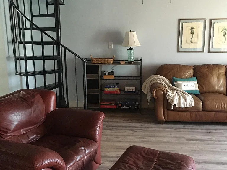 705 Via De Luna Dr — Photo 6