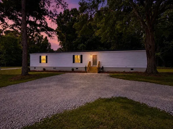 7101 Dorange Rd, Reevesville, SC 29471