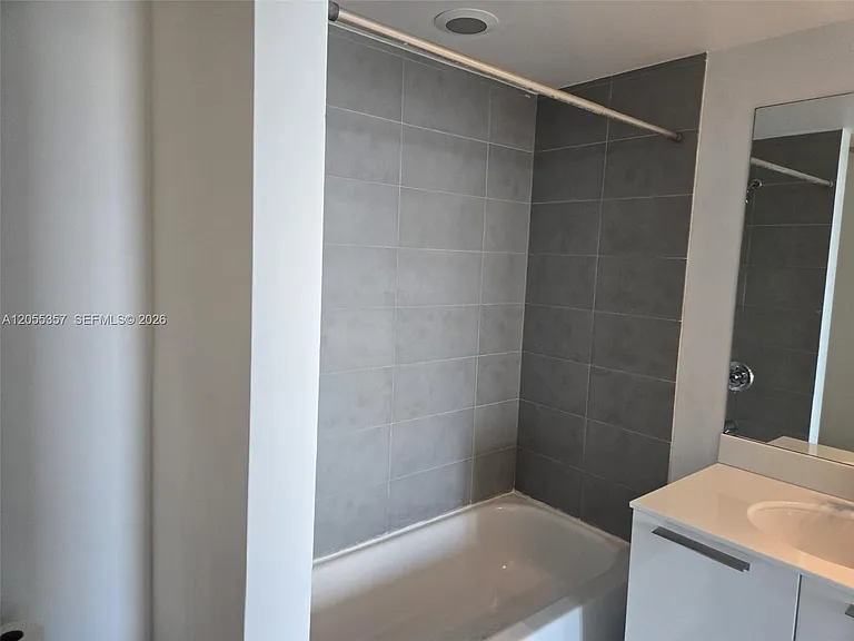 92 SW 3rd St #1808 — Photo 17