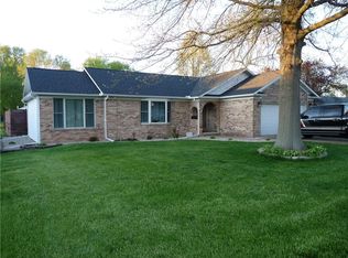 215 Connecticut Ave, Westville, IL
