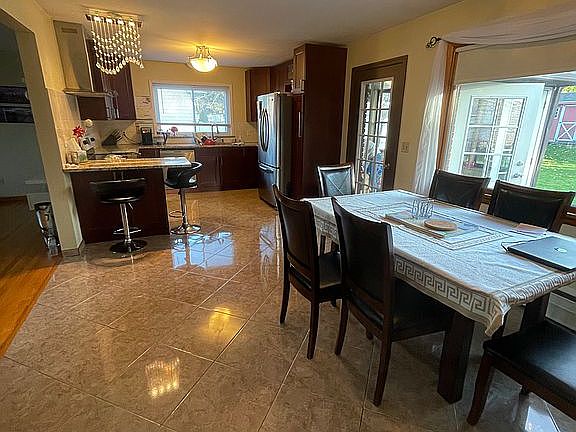 5th image of 3108 Briarcliff Ave