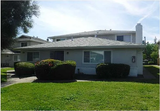 785 Carro Dr photo 1