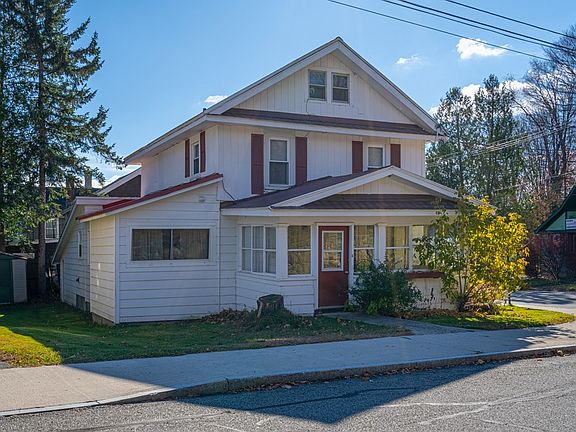 3rd image of 58 McLenathan Ave