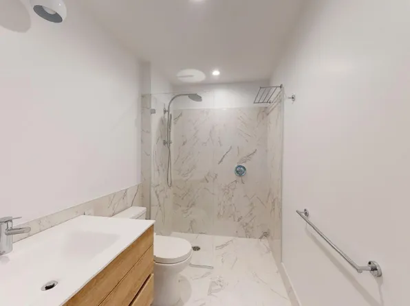 204 Marin Blvd #8-01, Jersey City, NJ 07302