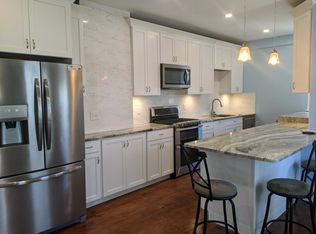 374 N Main St, Andover, MA 01810
