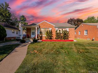 17721 Sumner, Redford, MI 48240