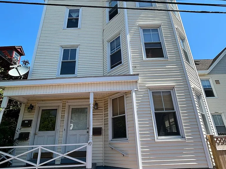 49 Sheridan St #1 — Photo 1