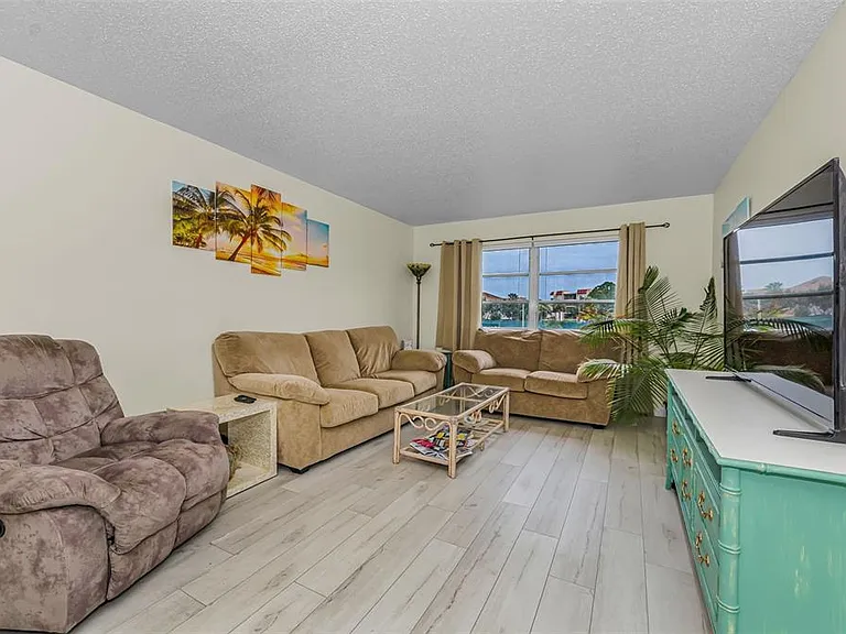 2700 Bayshore Blvd #3208 — Photo 15