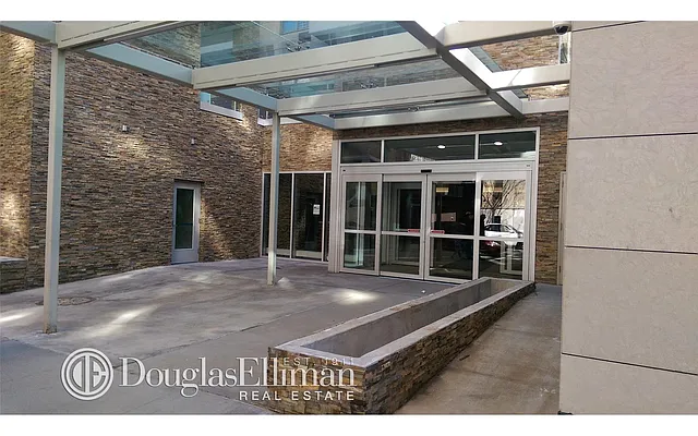 Rented by Douglas Elliman | media 17