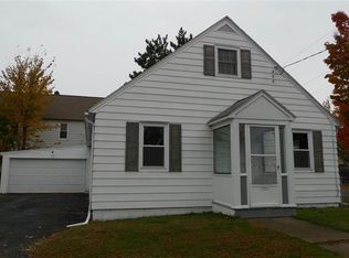 19 N Lake Ave, Troy, NY 12180