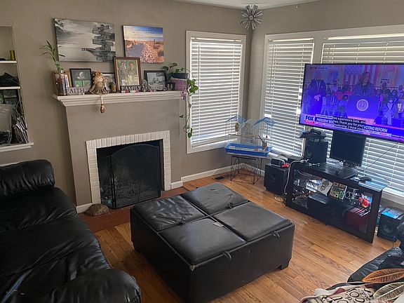 5th image of 1627 W Elmwood Ave