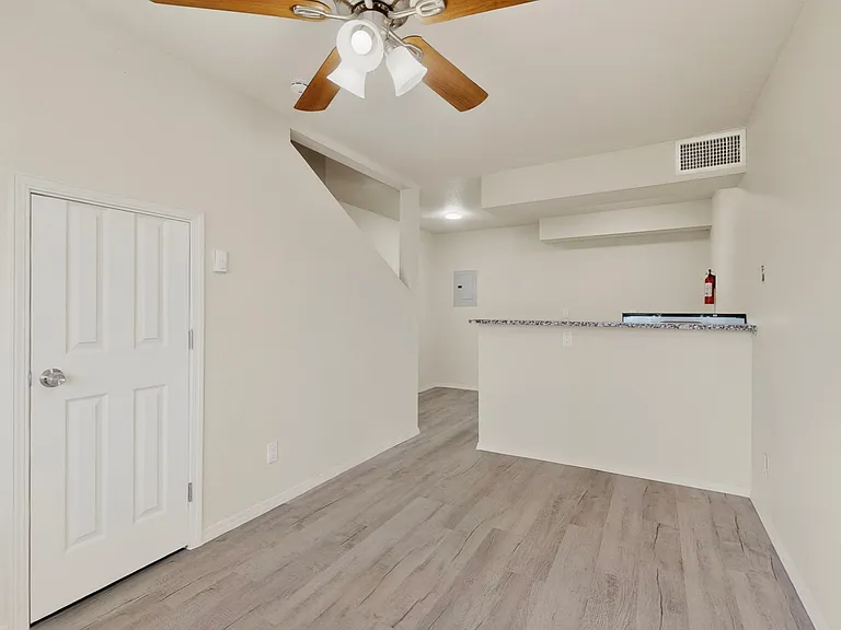 7615 Chico Rd NE #12 — Photo 8