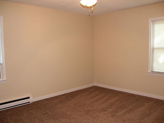 5th image of 5808 Yates Ln