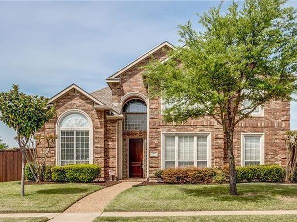 2405 Vista Point Dr