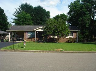 1918 Russell Dr, Murfreesboro, TN 37130