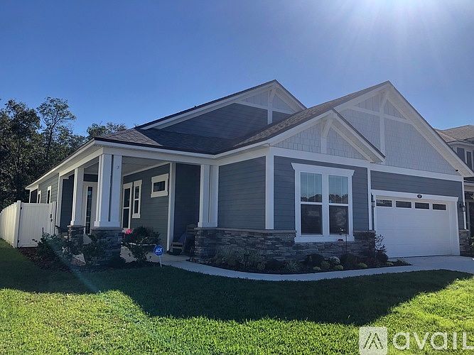 1st image of 327 Oak Shadow Pl