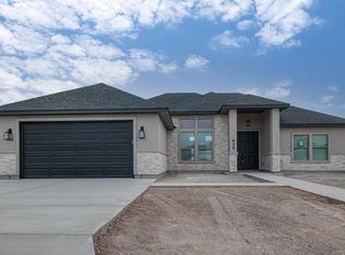 415 Pitaya Ln, Del Rio, TX 78840