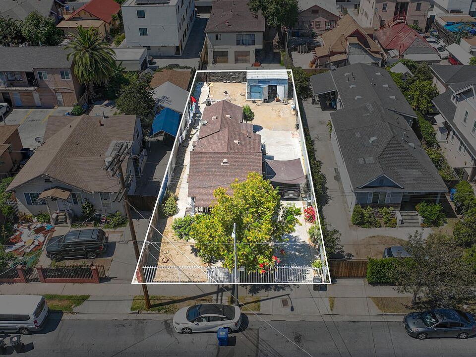1st image of 1525 W 37th St