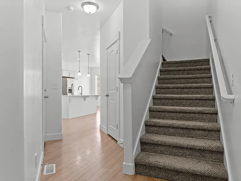 Entry way