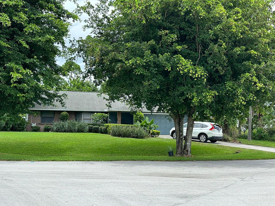 1st image of 1732 SW Chicory Terrace