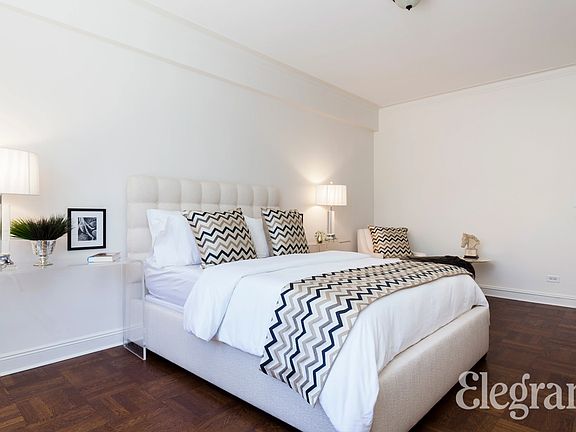 5th image of 25 Central Park W APT 2N