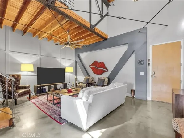 1100 E 3rd St APT 204, Long Beach, CA 90802