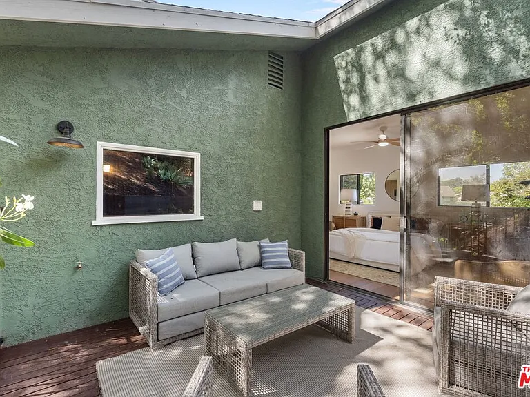 8506 Oak Ct — Photo 54