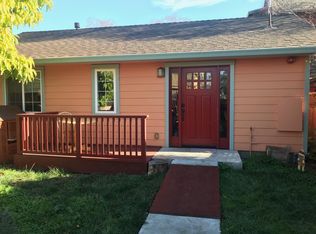 2229 10th St #B, Berkeley, CA 94710