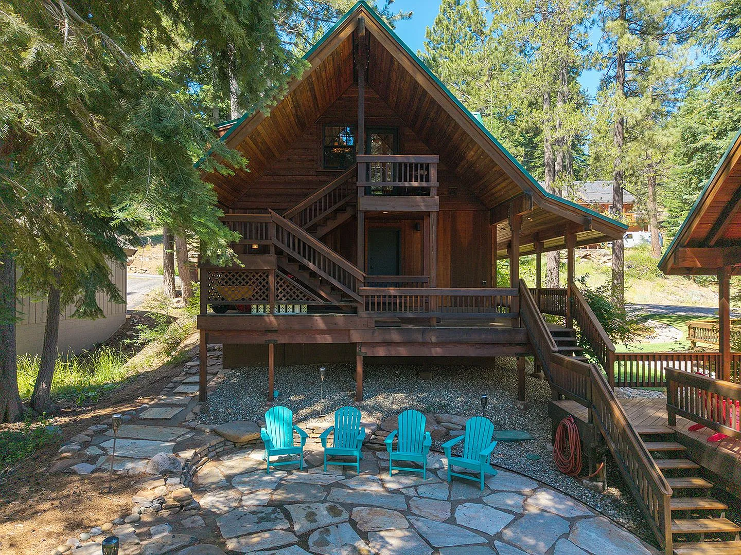 Luxury Tahoe Donner Ski Lease or Long Term Rental — Photo 3