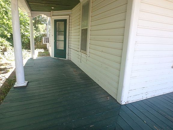 Side Porch, Dining room door