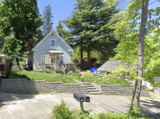 687 Beach St, Ashland, OR 97520