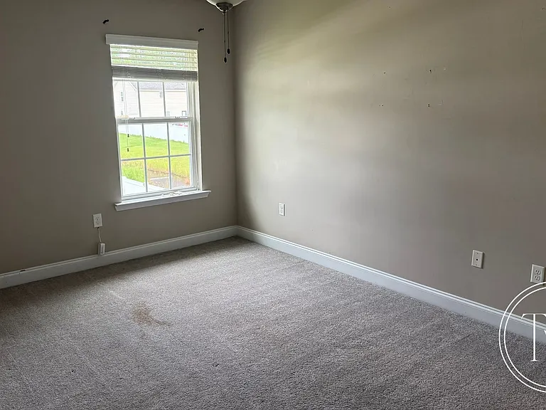 709 English Oak Dr — Photo 22