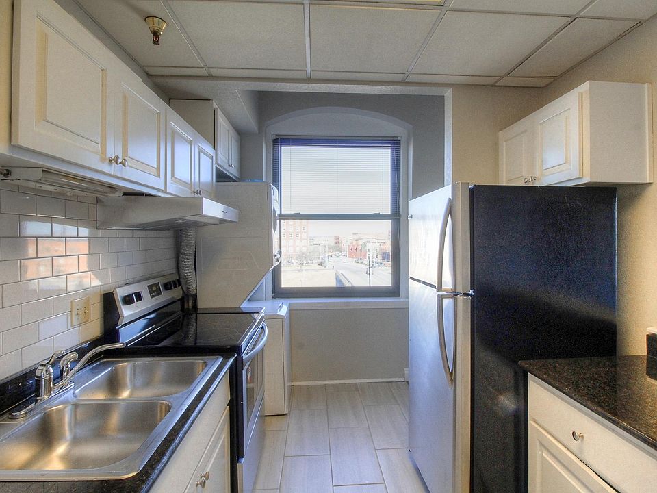 1st image of 609 Central St APT 1308