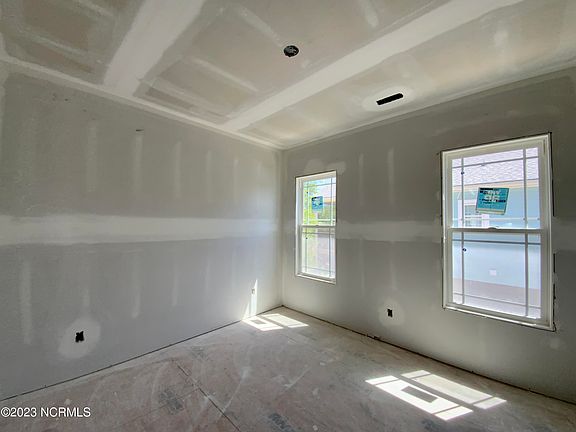 5th image of 150 NW 10th Street