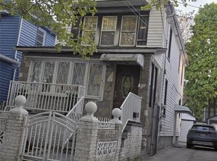10538 89th St, Ozone Park, NY 11417
