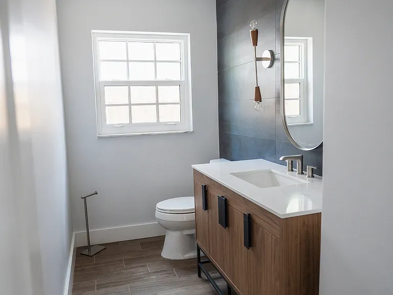 4819 W San Miguel St — Photo 46