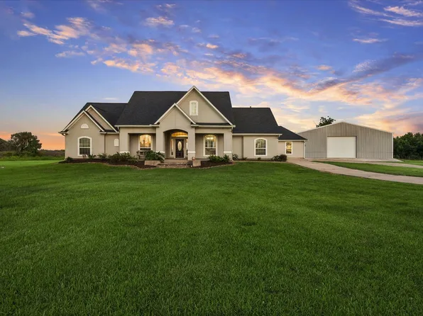 2702 Horseshoe Ln, Rosharon, TX 77583