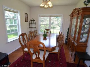 25 Whites Rd, Severna Park, MD 21146