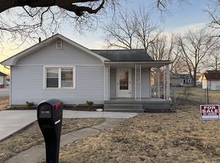 110 E 3rd St, Williamsport, IN 47993