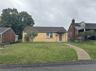 1332 Della St, Verona, PA