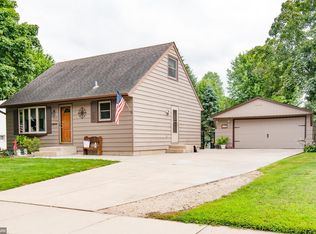 938 16 1/4 St SE, Rochester, MN 55904
